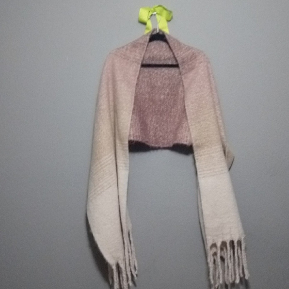 Light MAUVE & Cream Chunky Scarf or Light Wrap